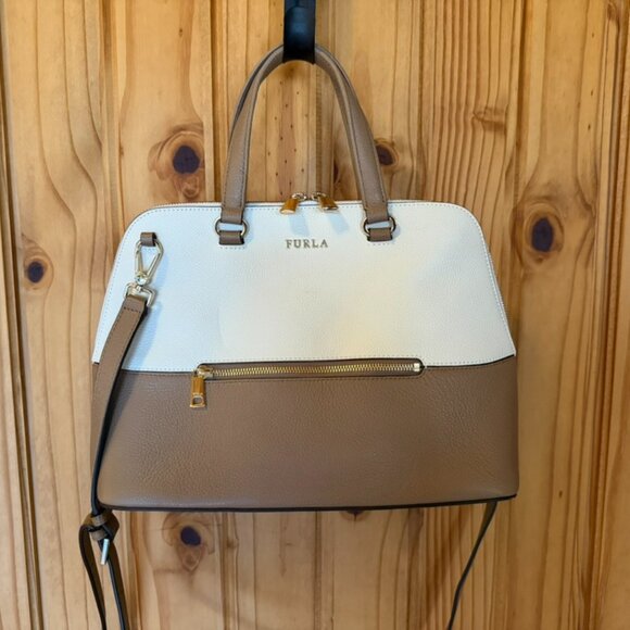 Furla Alex bag dome-shaped satchel in brown and beige leather - Picture 2 of 6